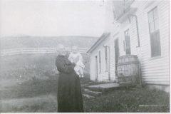 Marjorie Ronald & grand-daughter Marjorie Ronald 1918